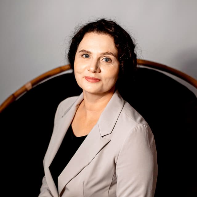 Олена - Психолог-консультант