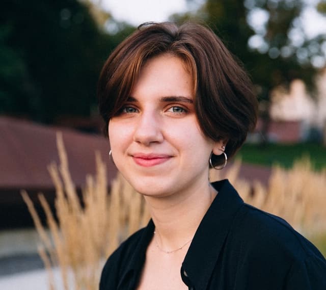 Ангеліна Бланяр - Психолог