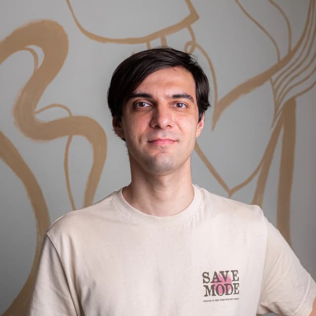 Артем - Психолог-консультант