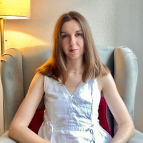 Юна Сульдіна - Психолог