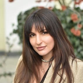 Рената Ширінова - Психотерапевт