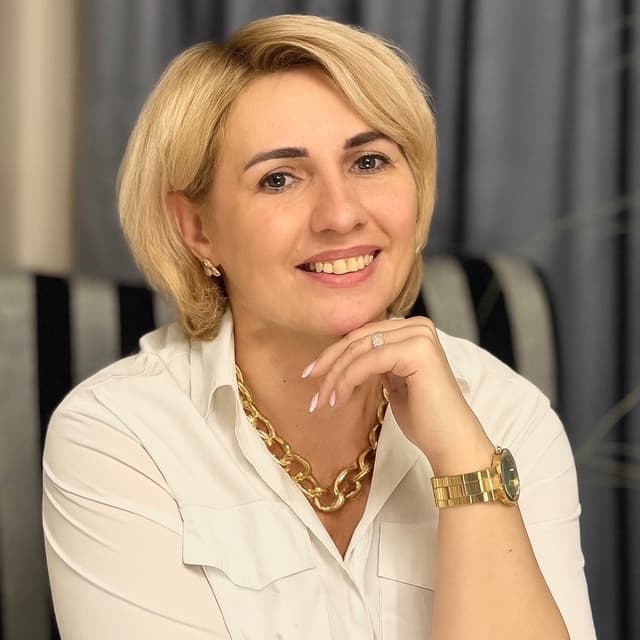 Альона Альона - Психолог