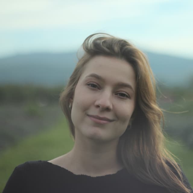 Юлія Задорожна Юлія Задорожна - Психолог-консультант