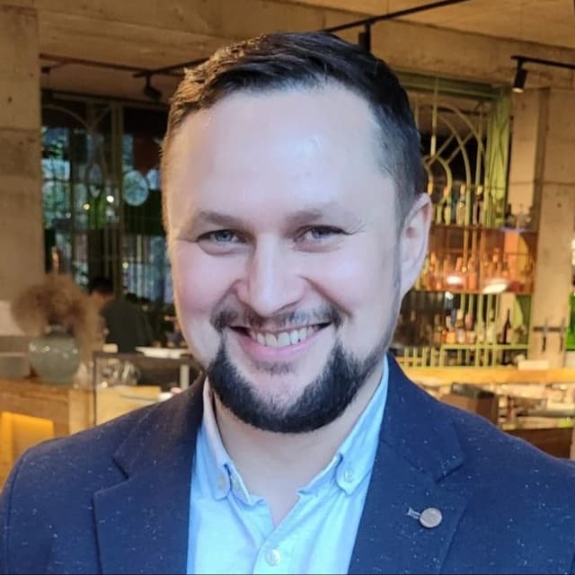 Олександр Чернякін Олександр Чернякін - Психотерапевт