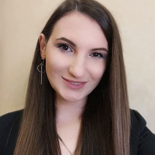 Ірина Щербакова Ірина Щербакова - Психолог