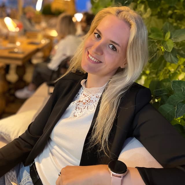 Мілана Курако Мілана Курако - Психотерапевт