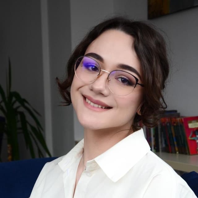 Діана Литвинова Діана Литвинова - Психолог-консультант